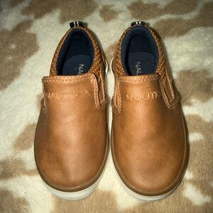 Nautica Toddler Boys Brown Slip-On Sneakers Size 6
